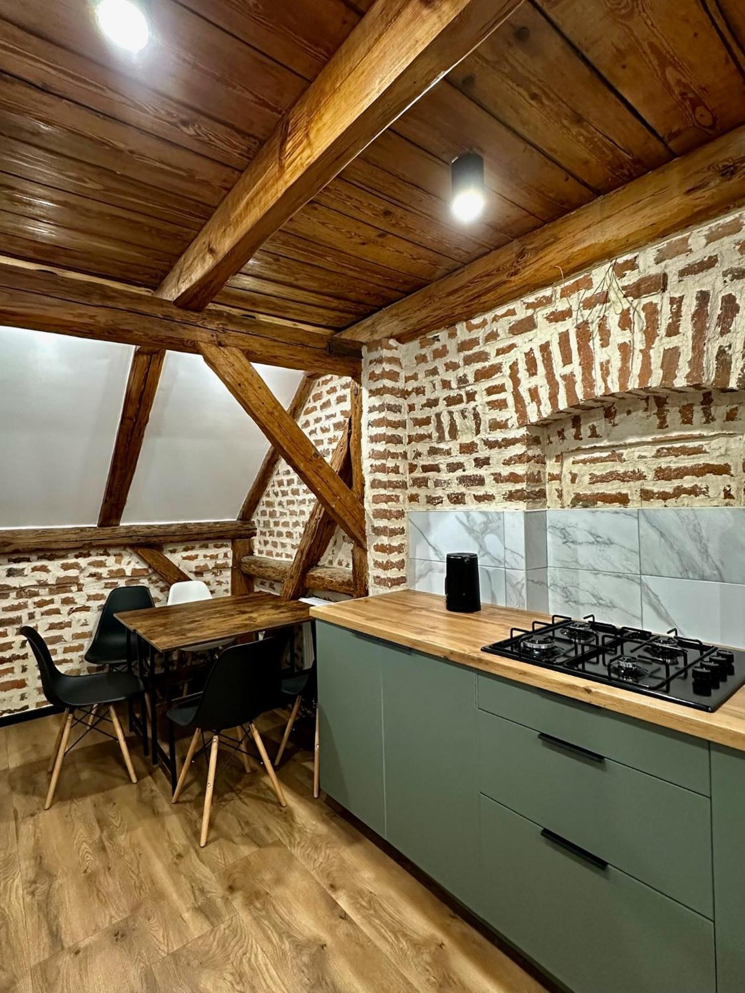 Marianowka Apartment Legnica Bagian luar foto