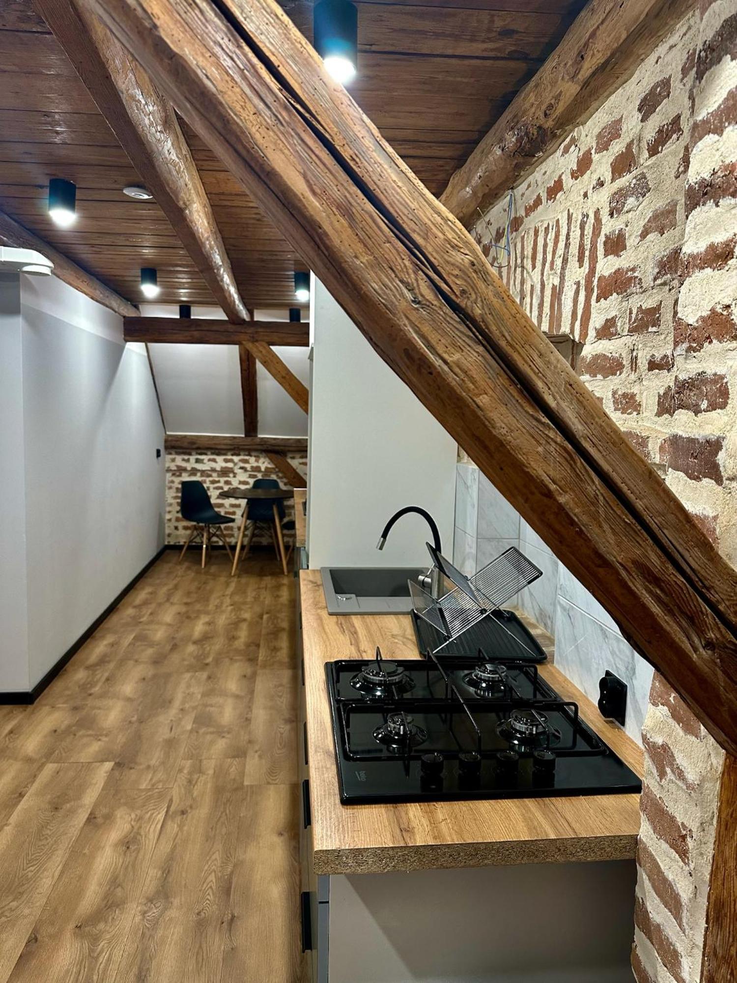 Marianowka Apartment Legnica Bagian luar foto