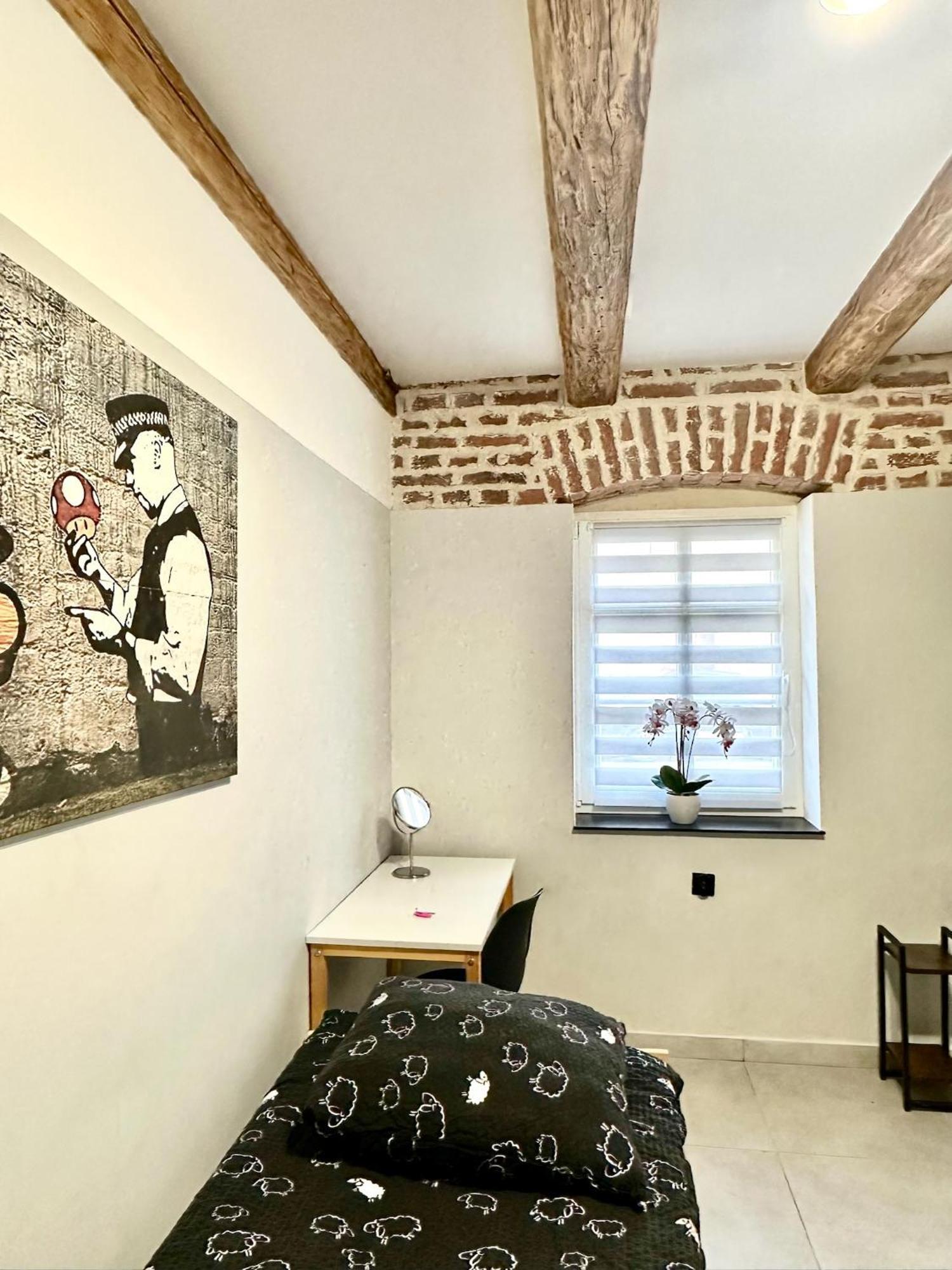 Marianowka Apartment Legnica Bagian luar foto